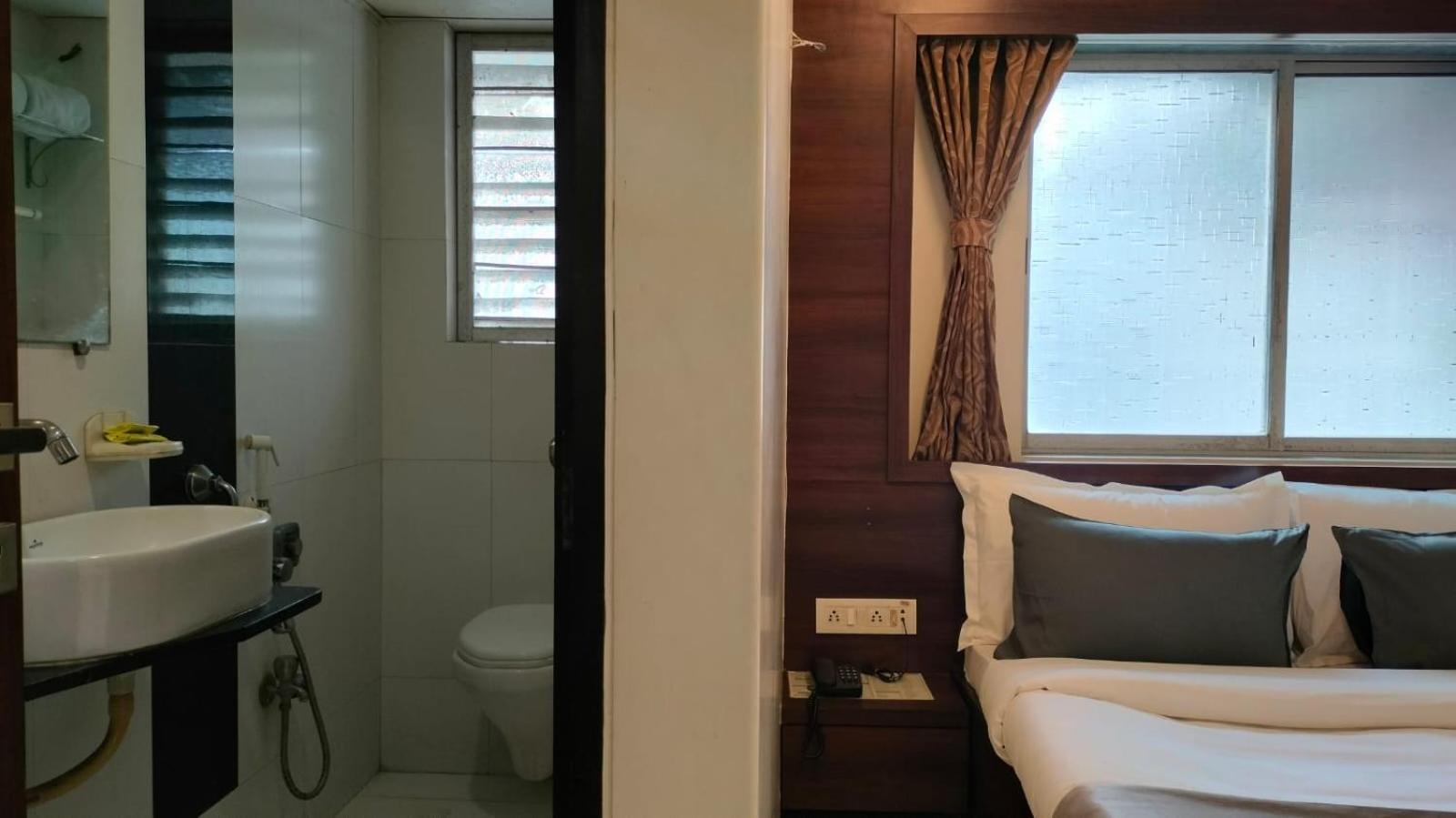 Hotel Sai Nidhi Executive-Mindspace Airoli Navi Mumbai Eksteriør billede